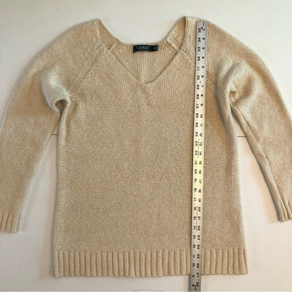 Ralph Lauren Scoop Neck Cream Color Pullover Sweater Size XL - Picture 4 of 9